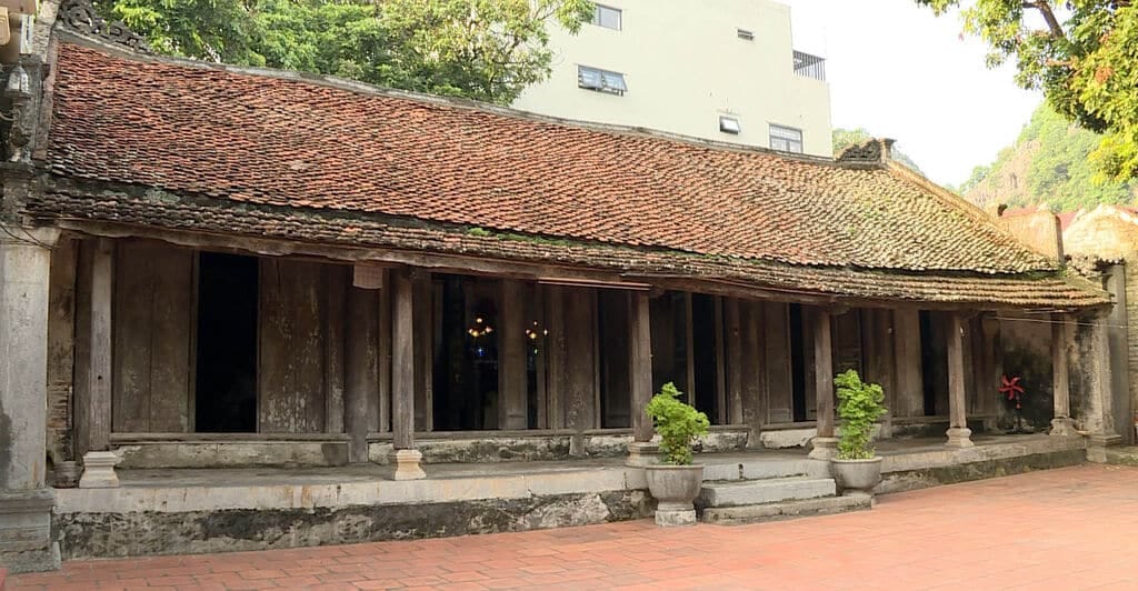 Diệt Mối Cho Nhà Cổ