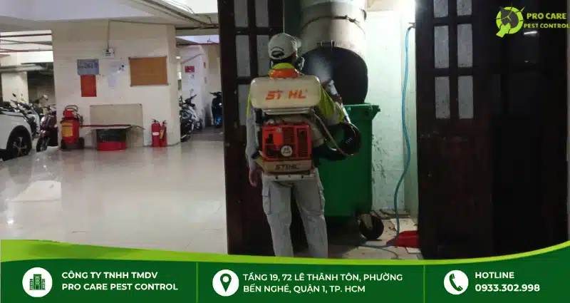 Có nên phun thuốc muỗi trong nhà không?